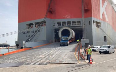 Record-breaking cargo loaded on the “K” Line in Barcelona